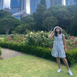 Meet your Posher, Janelle joy